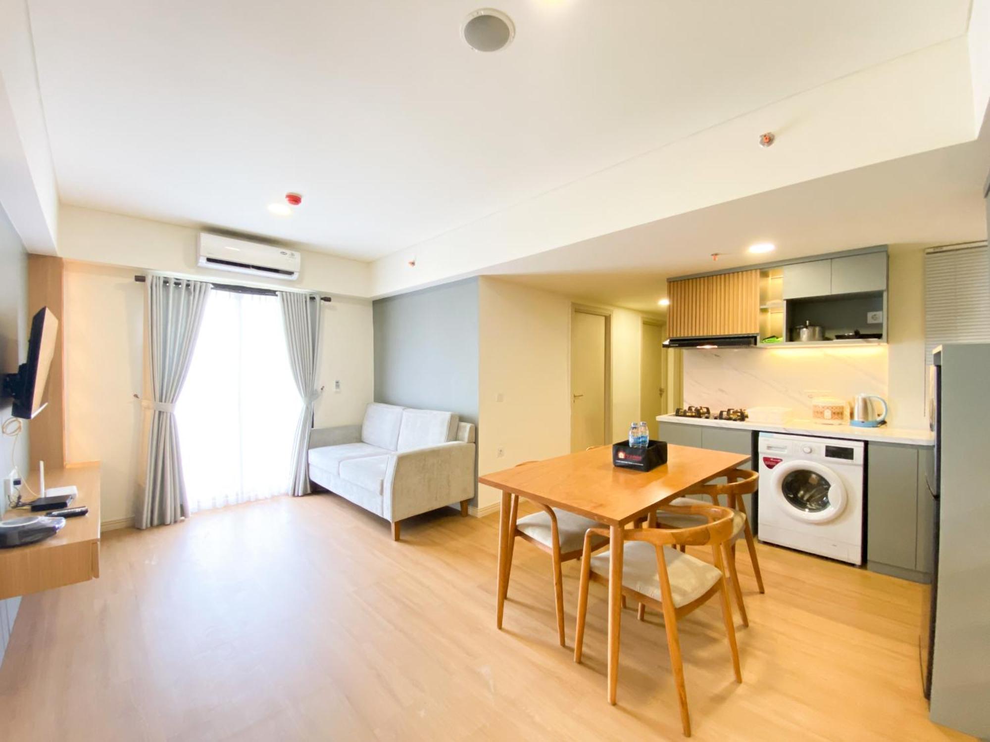 Comfort Living And Warm 3Br At Meikarta Apartment By Travelio Cikarang Exteriör bild